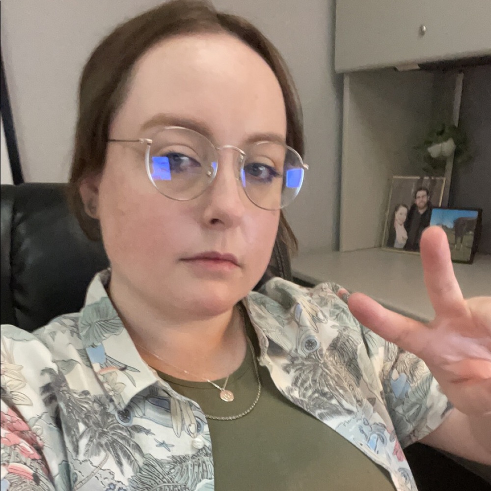 Meet your Posher, Ashlee